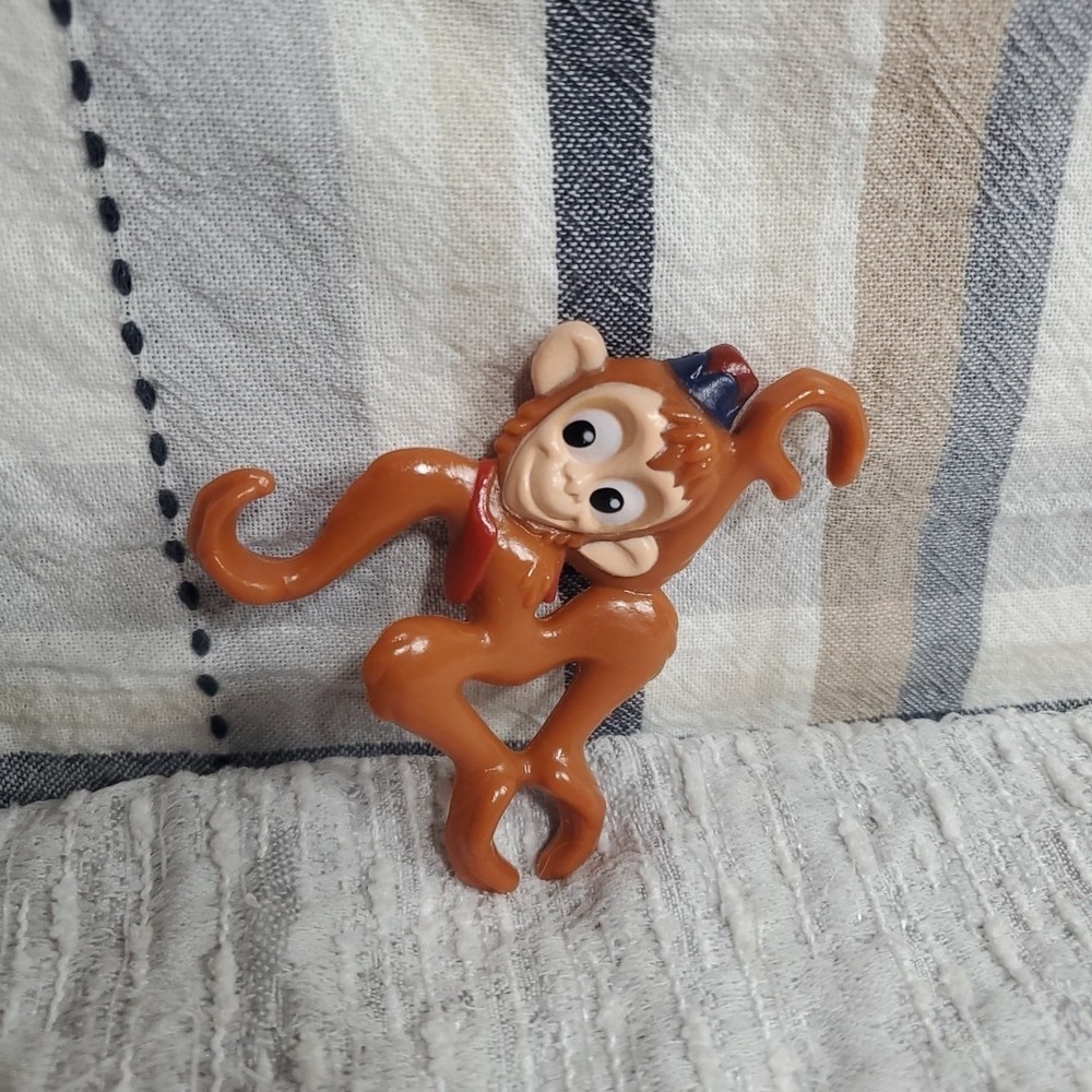 Vtg Disney Abu Monkey Aladdin Figure Mattel Plastic Hanging Toy 1990 Collectible